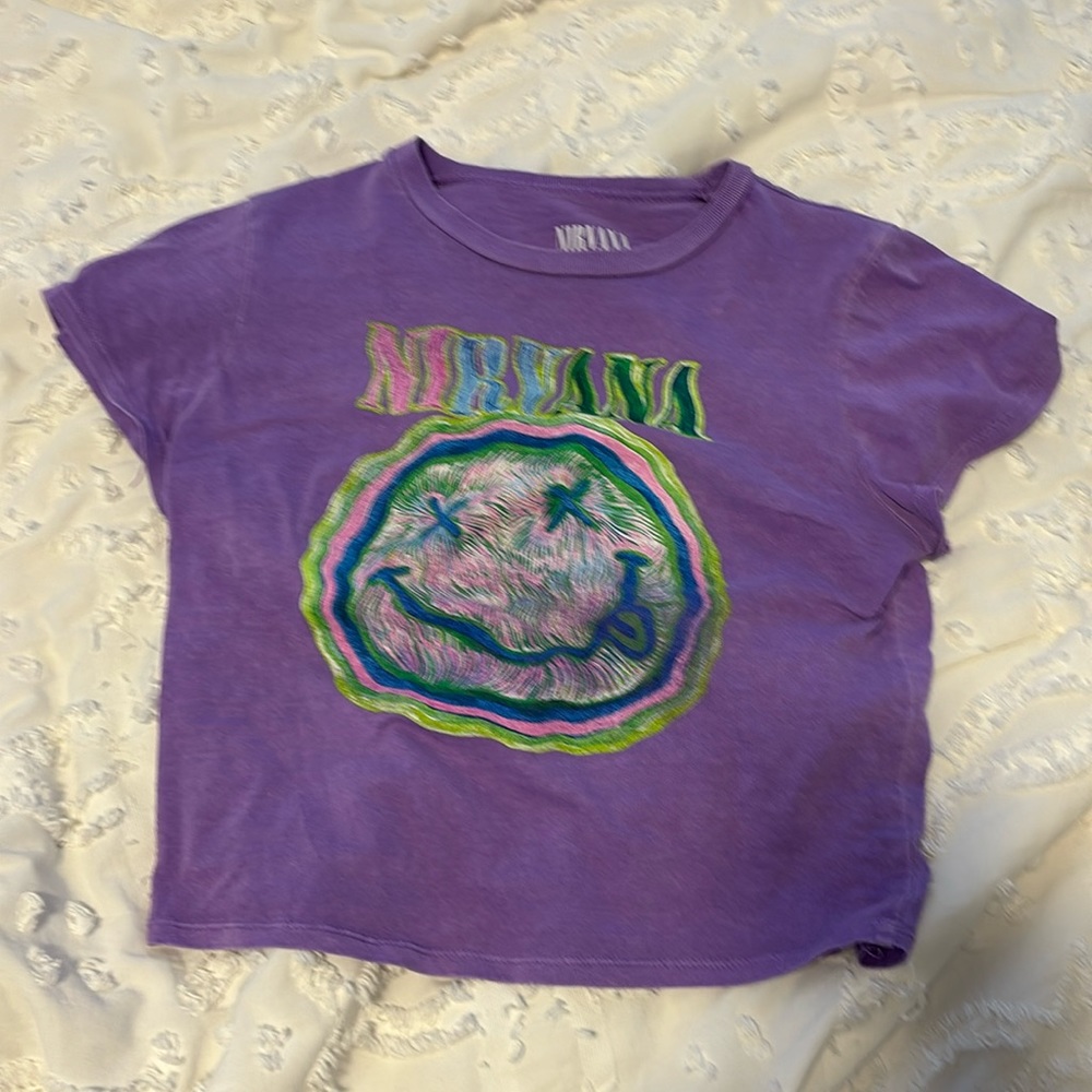 Urban outfitters Nirvana Baby tee, size small